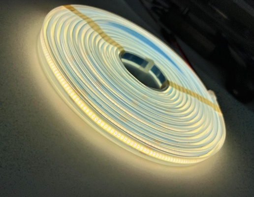 Van de LEIDENE het Lichte 10w 24V gelijkstroom Silicium Sleeved Hoge CRI MAÏSKOLFip65 Strook